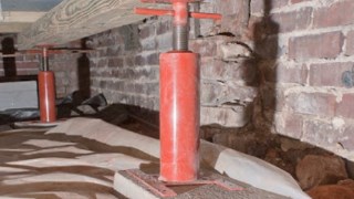 Поднятие дома Сосновый Бор цена от 33396 руб.